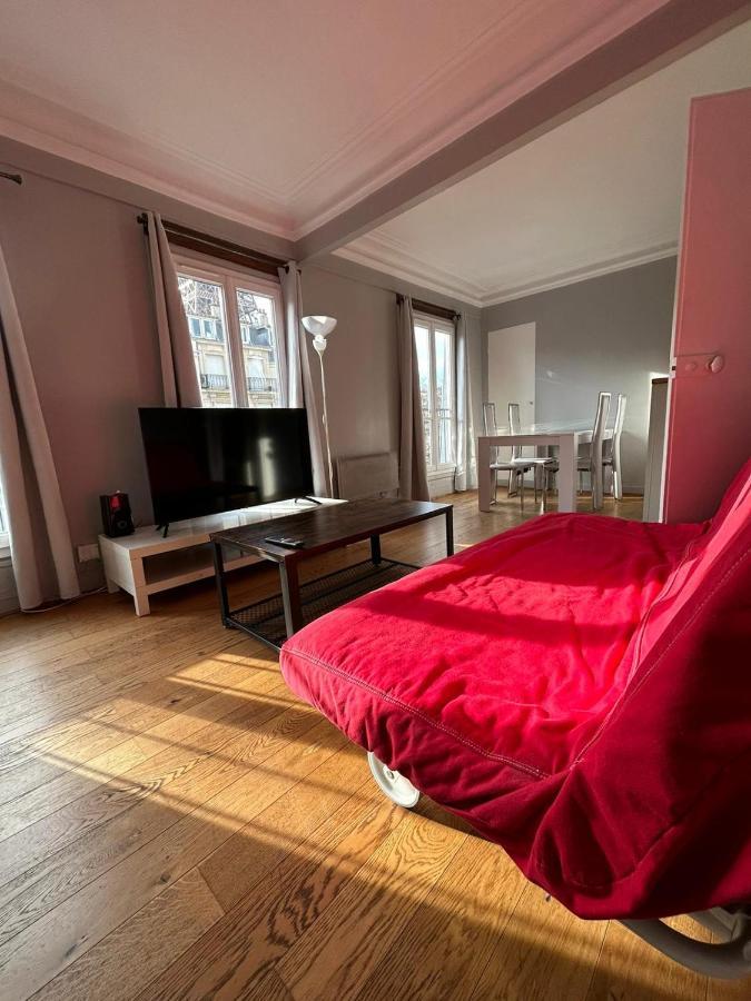 Luxurious 2 Bedroom Tour Eiffel Bourdonnais Free Netflix Paris Exterior foto